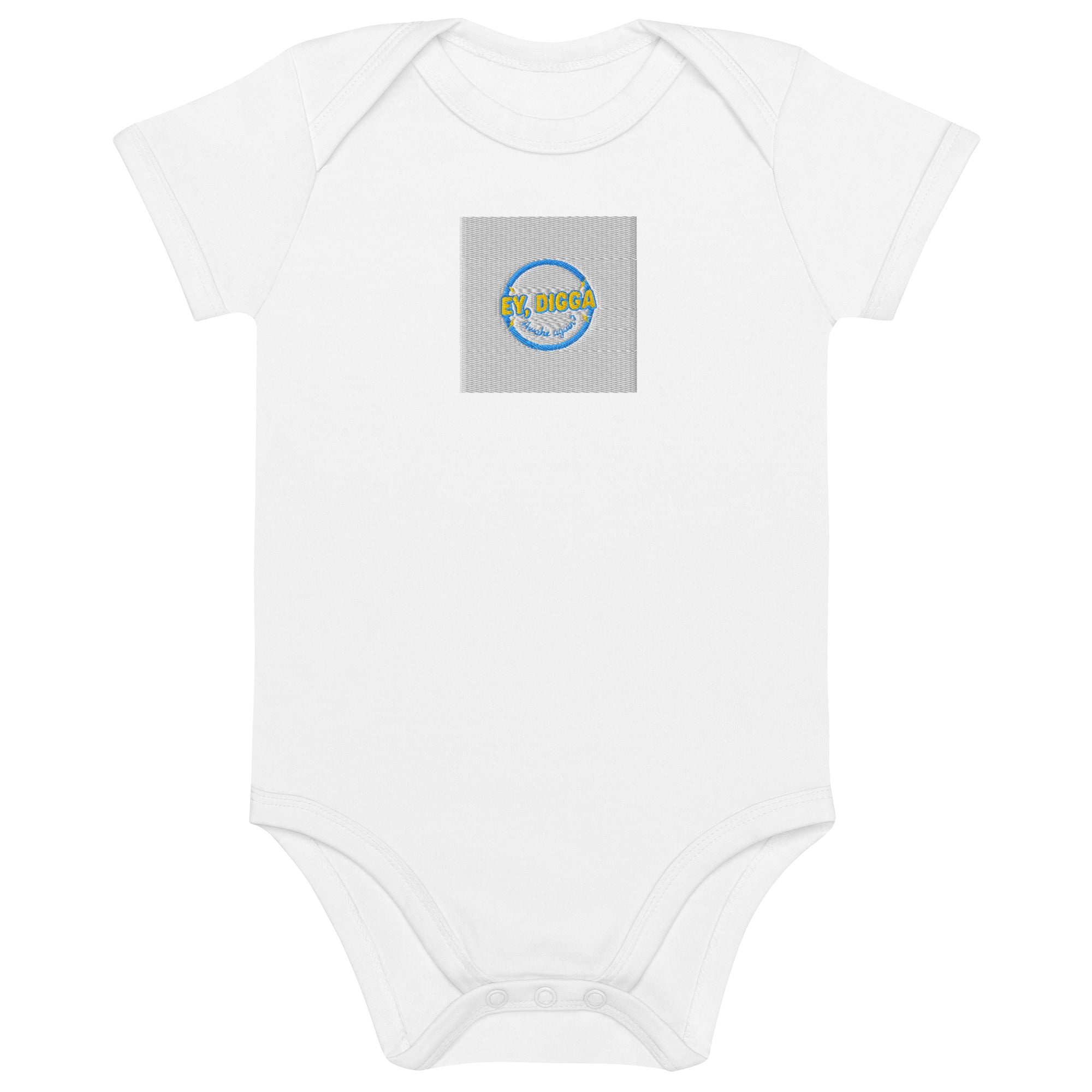 Babystrampler aus Bio-Baumwolle - EY, Digga! - Das CRAZY-Produktgruppe. Witziges Jugendwort-Geschenk für Babys & Eltern. Weich, hautfreundlich & nachhaltig. Jetzt bei KCCMShop.de