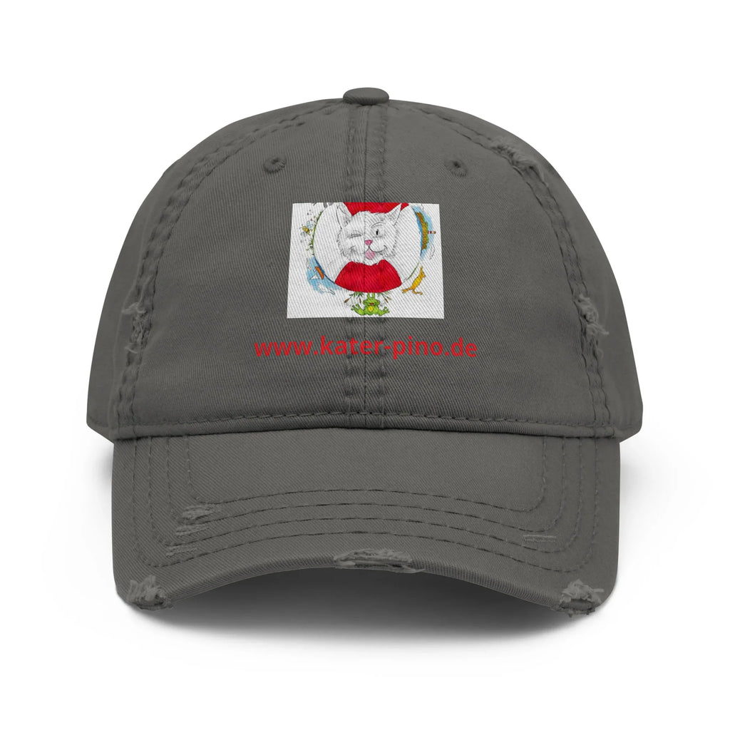 Dad-Hat mit stylischem und angesagen Used-Look aus Produktlinie Kater Pinos Welt voller Abenteuer, niedrigesProfil mit gebogener Krempe, verstellb. Riemen, unisex. Einheitsgröße für Erwachsene. Jetzt kaufen im KCCMShop.de
